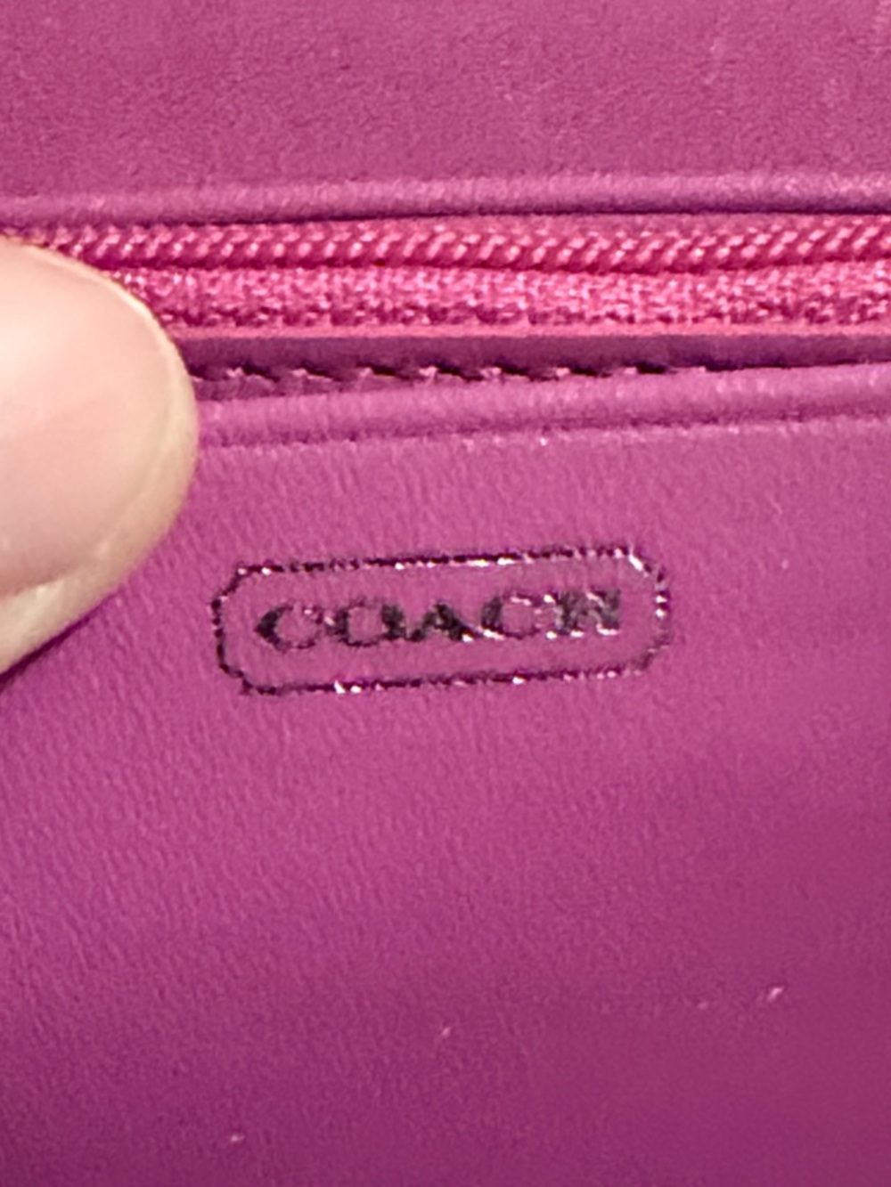 π€COACH VINTAGE PURPLE DEMPSEY 10th ANNIVERSARY WALLETπ€ - Picture 8 of 10